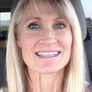 Meet your Posher, Kkarmen